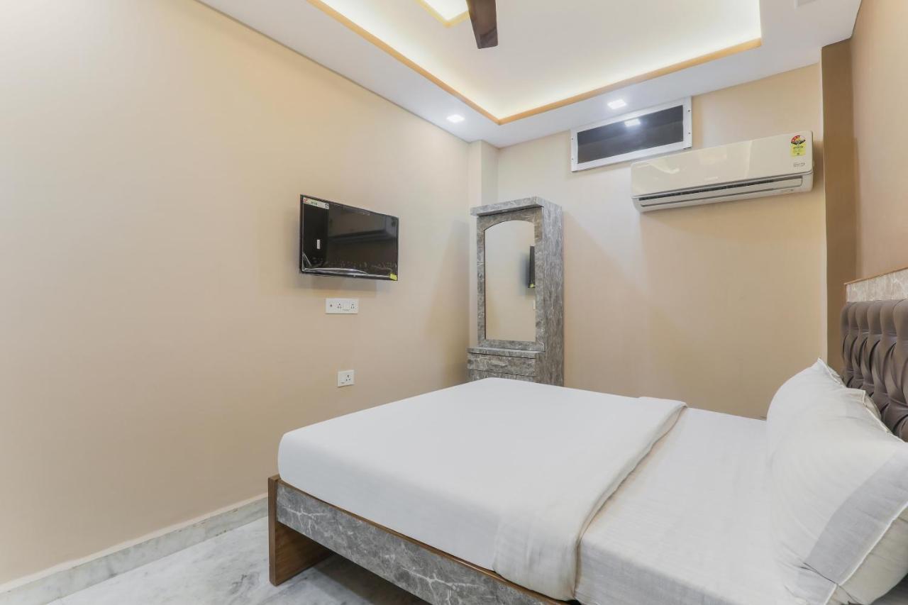 Oyo Tripureswari Guest House Puri Exterior foto
